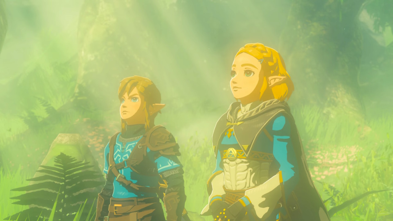 Link and Zelda in their royal clothes in a forest
